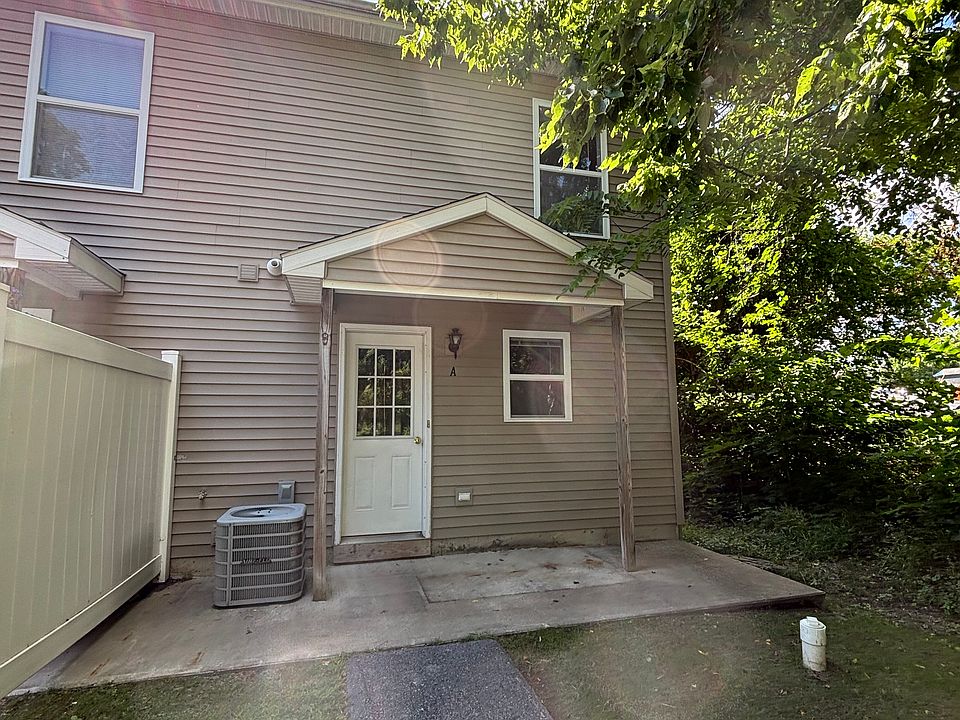 1st image of 8 Clancy St #A