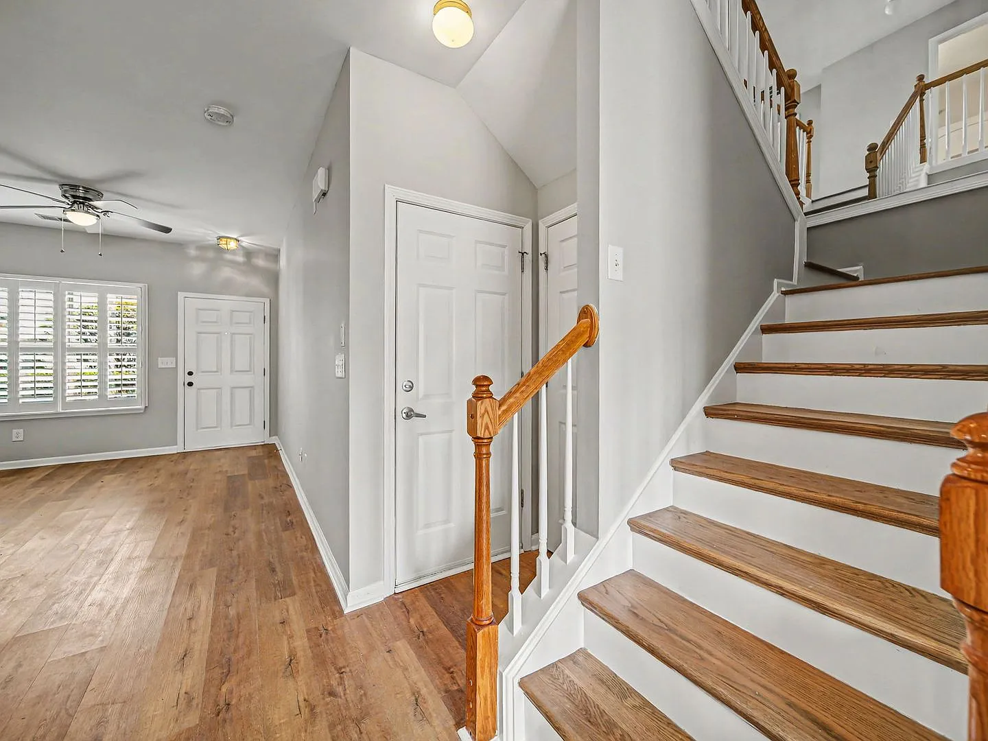 503 Delta Drive — Photo 2