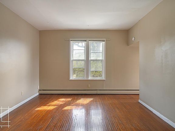2nd image of 297 W 6th Ave #B