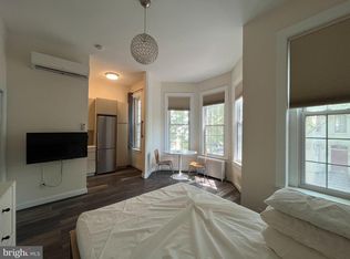 3003 P St NW APT 202, Washington, DC 20007