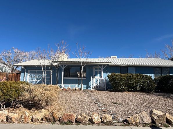 1008 Rabbitbrush Ln