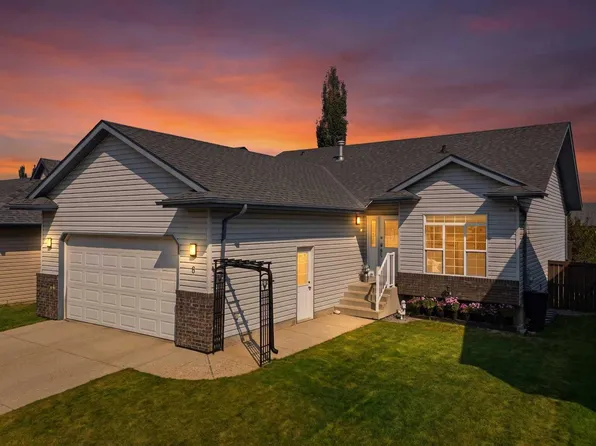 6 Firdale Dr, Sylvan Lake, AB T4S 2H9