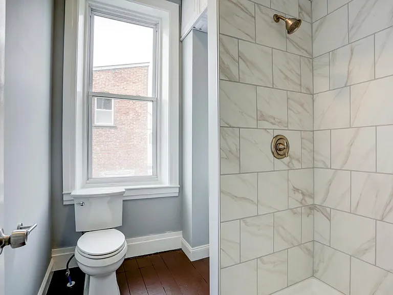 12 W Market St #202 — Photo 5