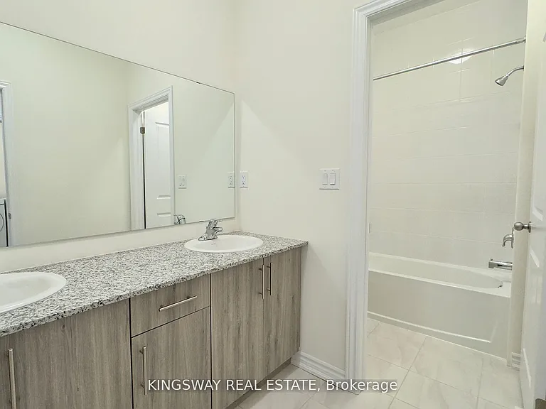 16 Blick Cres — Photo 16