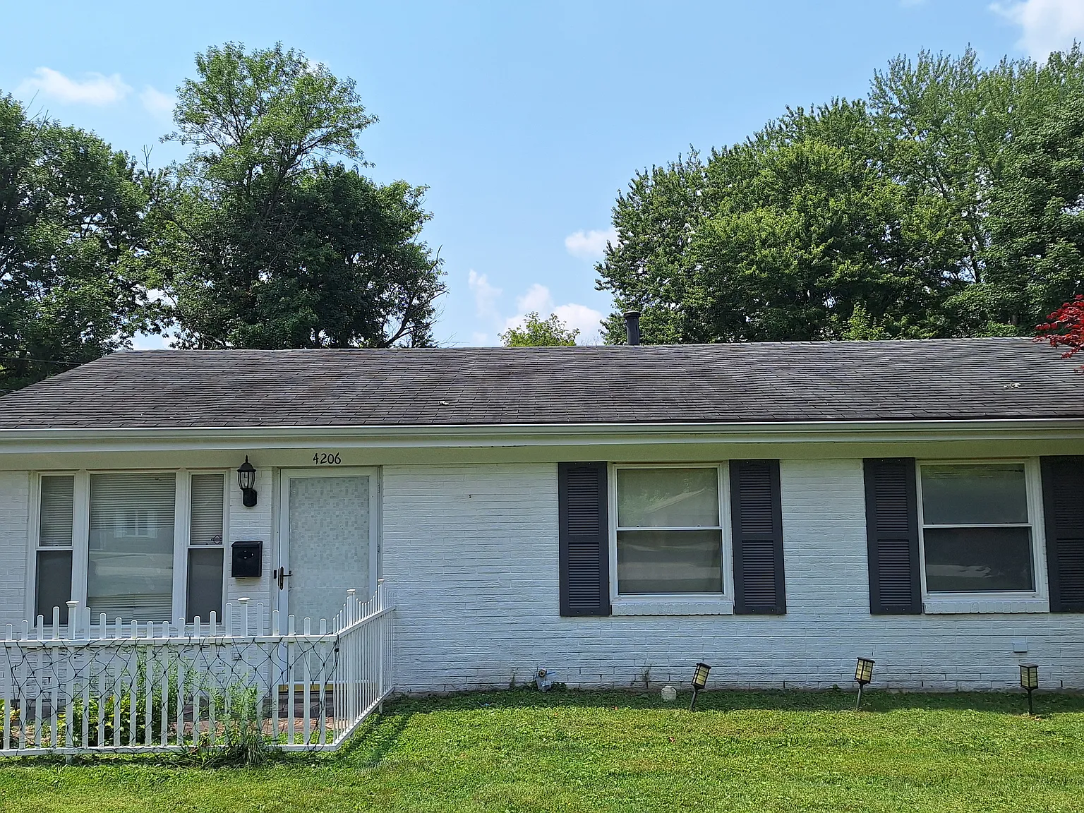 3 bed, 925 sqft, $1,500 — Photo 2