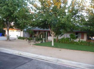 12901 Hideaway Ln, Victorville, CA 92392