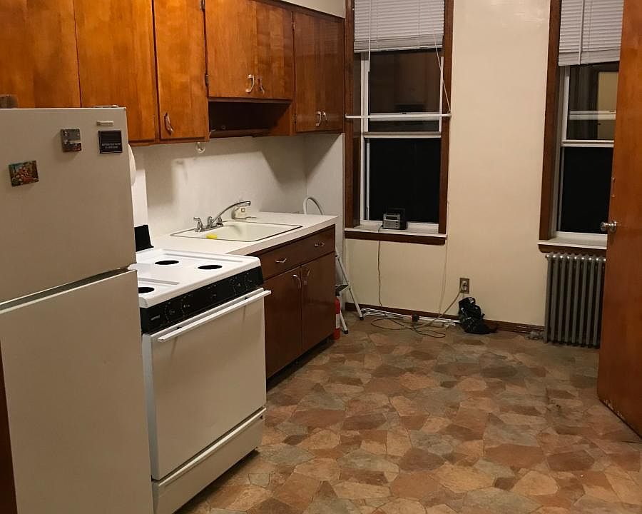 1st image of 7036 66th St APT 1R