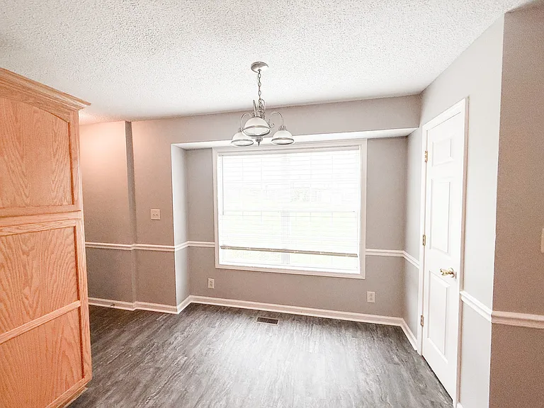 2604 Sugarhill Ct — Photo 6