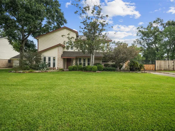 16210 Port O Call St, Crosby, TX 77532