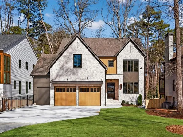 2617 Winding Ln NE, Brookhaven, GA 30319