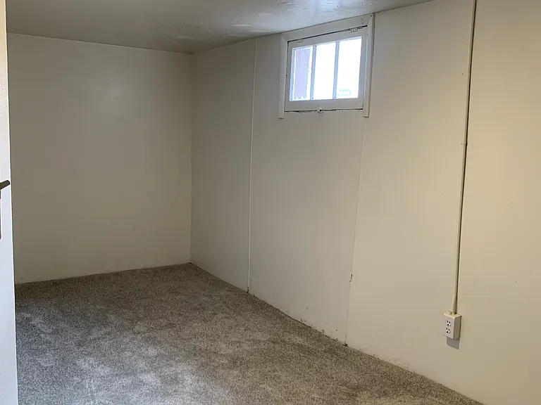 1017 E Harney St #1 — Photo 8