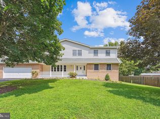 11814 Rivershore Dr, Dunkirk, MD 20754