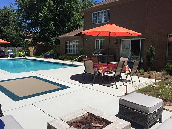 Gas fire pit and pool