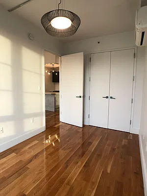 Rented by City Vista Inc | media 14