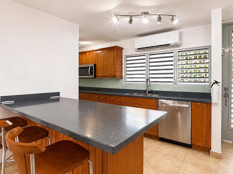 62 Marbella St #3A — Photo 7