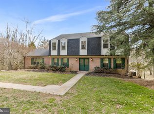 1054 Walker Mill Rd, Great Falls, VA 22066