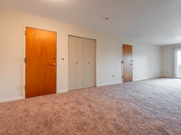 Nahatan Terrace Realty, LLC. — Photo 32