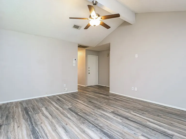 4503 Tylergate Dr — Photo 4