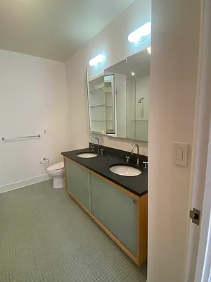 Rented by Weichert Properties - NYC | media 9