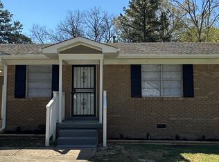2307 Celeste Dr, Memphis, TN 38127