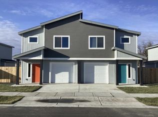 1057 NE Emerald Dr, Hermiston, OR 97838