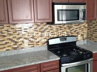 1186 Chestnut St, Newton, MA 02464