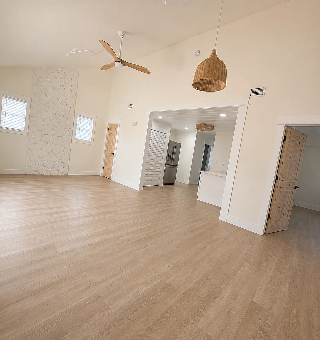 2 bed, 1032 sqft, $2,600 — Photo 4