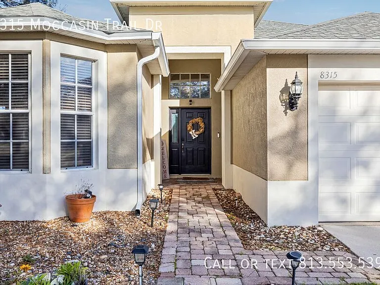 8315 Moccasin Trail Dr — Photo 3