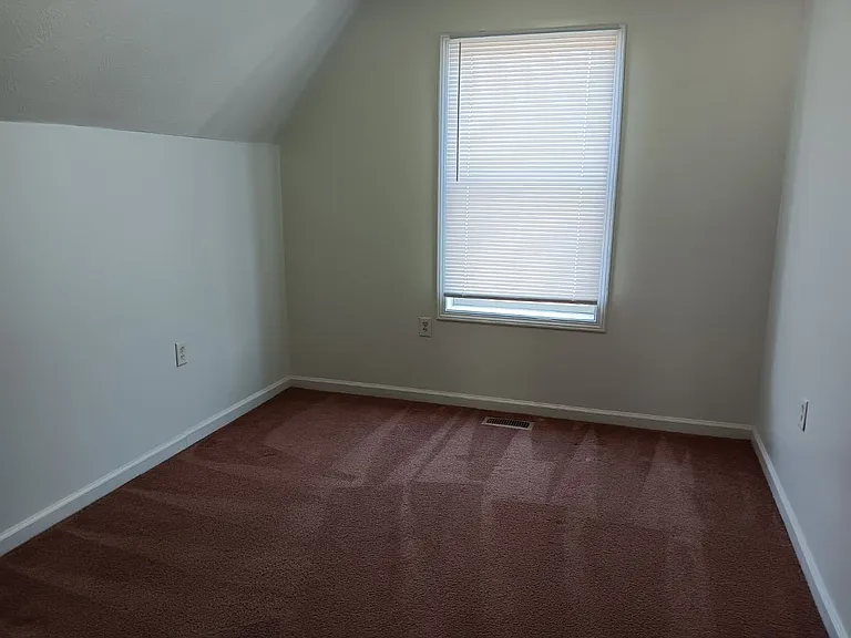 18 E Grand Ave — Photo 11