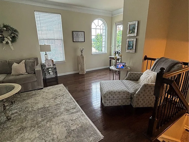 607 Shelley Ln — Photo 10