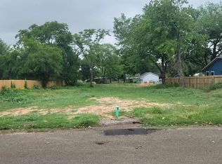 1104 W Ball St, Weatherford, TX 76086
