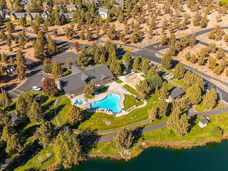 1277 Highland View Loop — Photo 41