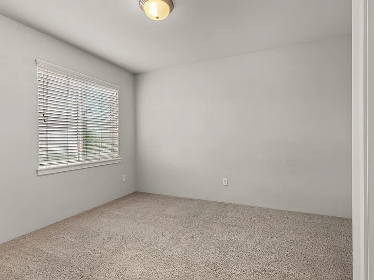 6434 N Descartes Dr — Photo 19