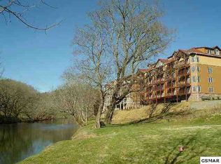 527 River Place Way #U414, Sevierville, TN 37862