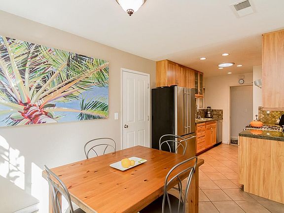 4th image of 2978 Rossmore Ln