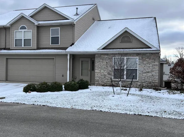 10007 Oak Trail Rd, Fort Wayne, IN 46825