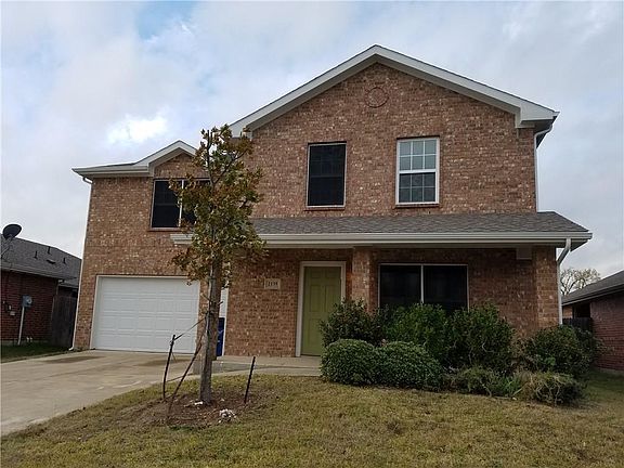 2nd image of 2135 Blue Bayou Dr