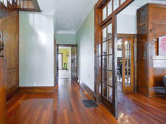 5th image of 6731 Mitchell Ave