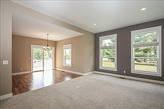 5th image of 5743 Furlong Ct NE
