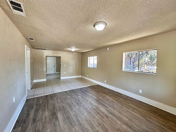 4th image of 1611 S Hazelwood Boulevard