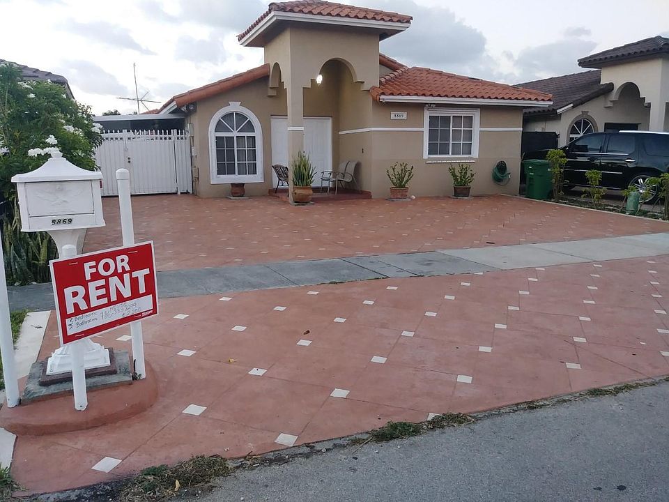 1st image of 8869 NW 109th Ter