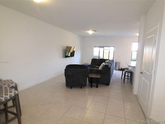 2nd image of 20833 NE 2nd Pl