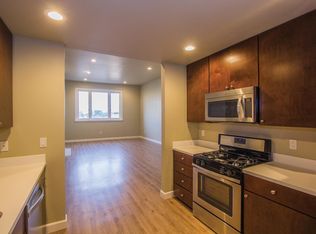 428 Alvarado St #D, Monterey, CA 93940