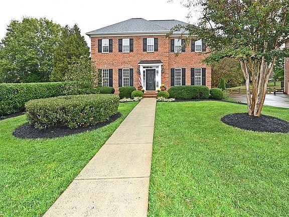 3rd image of 543 N Hiddenbrooke Dr