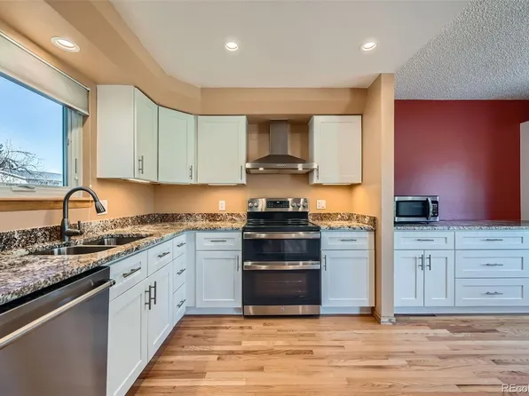 2446 S Vaughn Way #A, Aurora, CO 80014