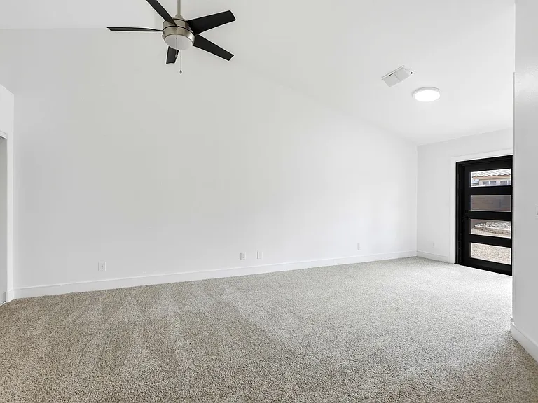 4818 Carefree Dr #4818 — Photo 17