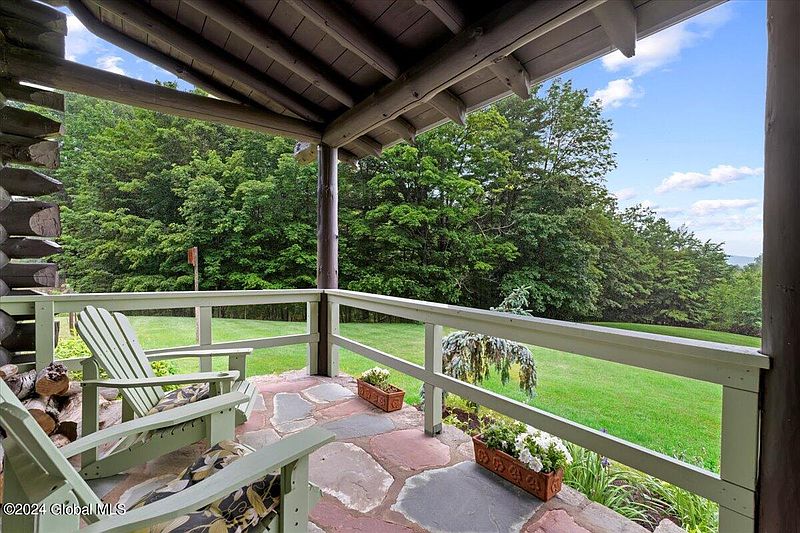 5th image of 2068 Harrington Hill Road