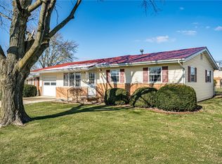 1104 Oklahoma Ave, Mattoon, IL 61938