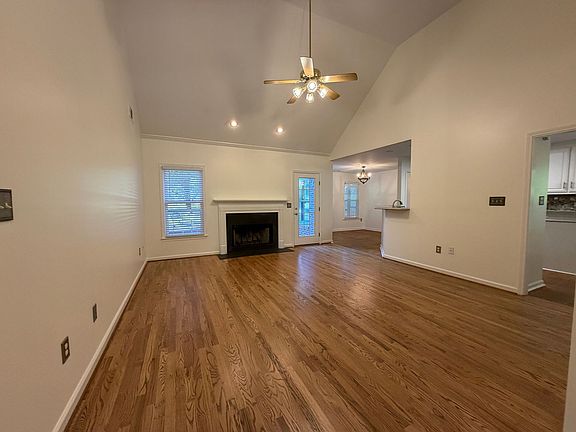 4th image of 1141 Richwood Trl