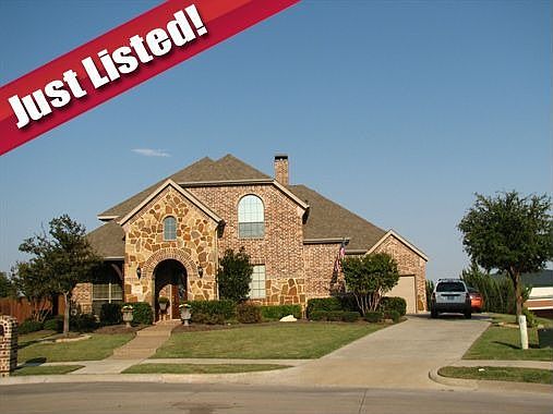 1st image of 1204 Dickinson Dr